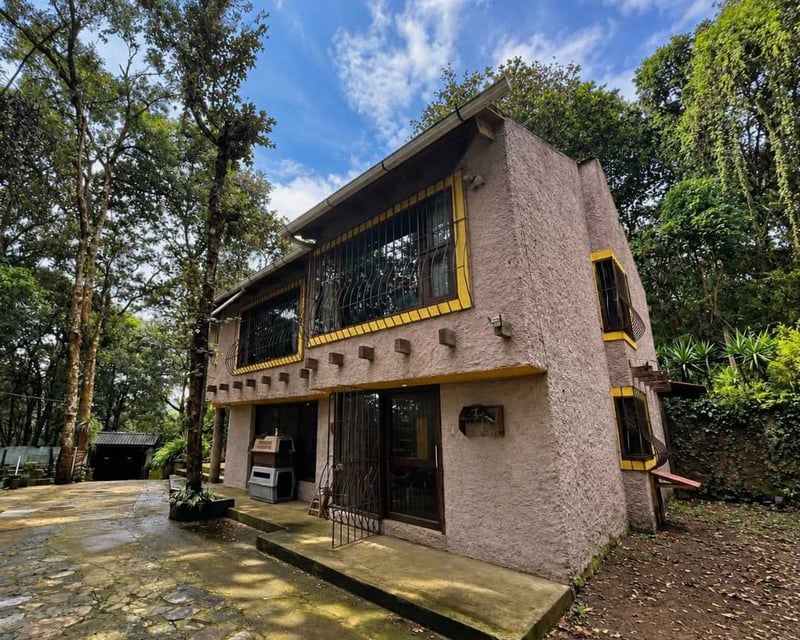 CASA EN VENTA 📍 Colinas de San Lucas, Choacorral, Sacatepequez