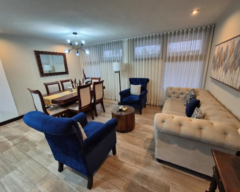 Casa residencial en Venta en Condominio Cantoria Mixco