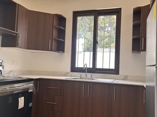 Casa en alquiler en Ciudad Vieja Antigua Guatemala - Image 4