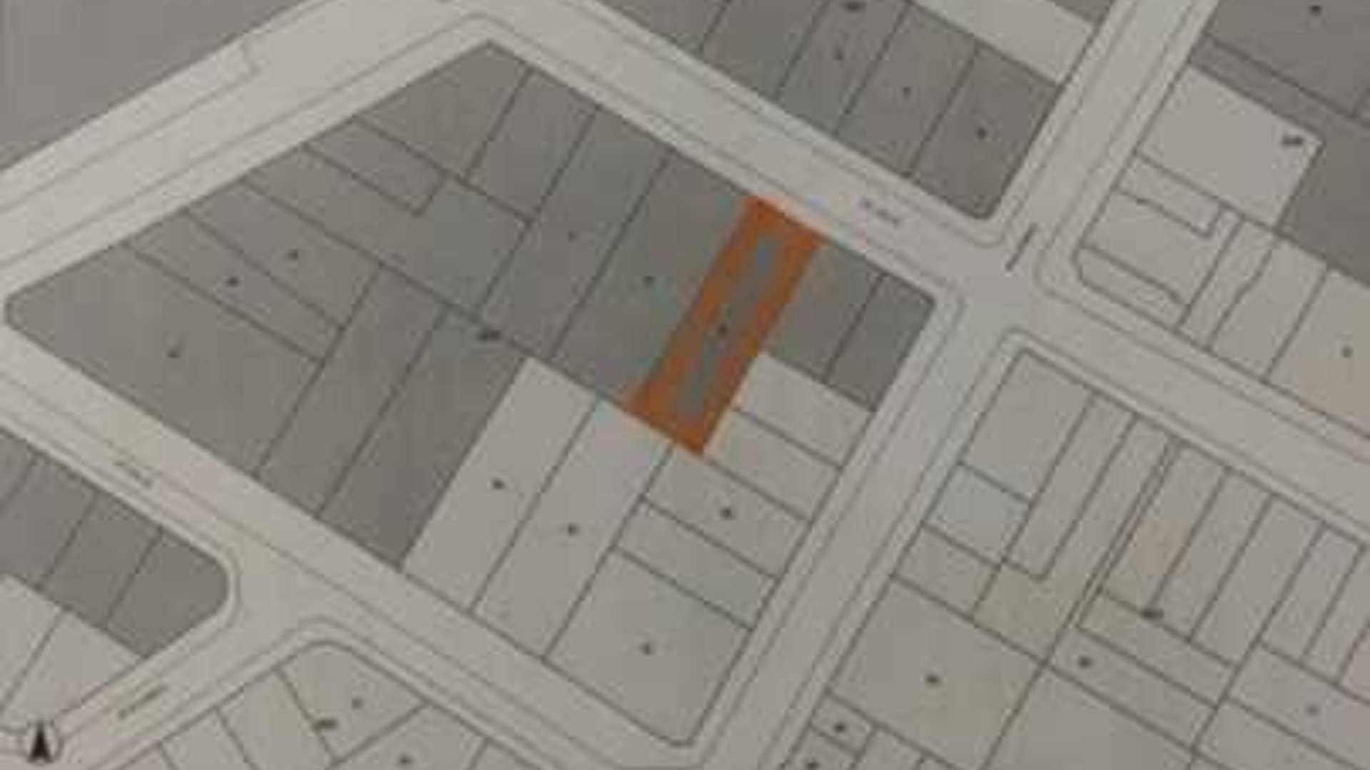 Vendo terreno 15x47 mts. 2, zona 11 Mariscal - Miniatura 4