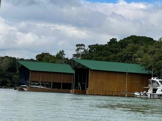 Casa, rancho y bungalows frente al río – Río Dulce - Image 14