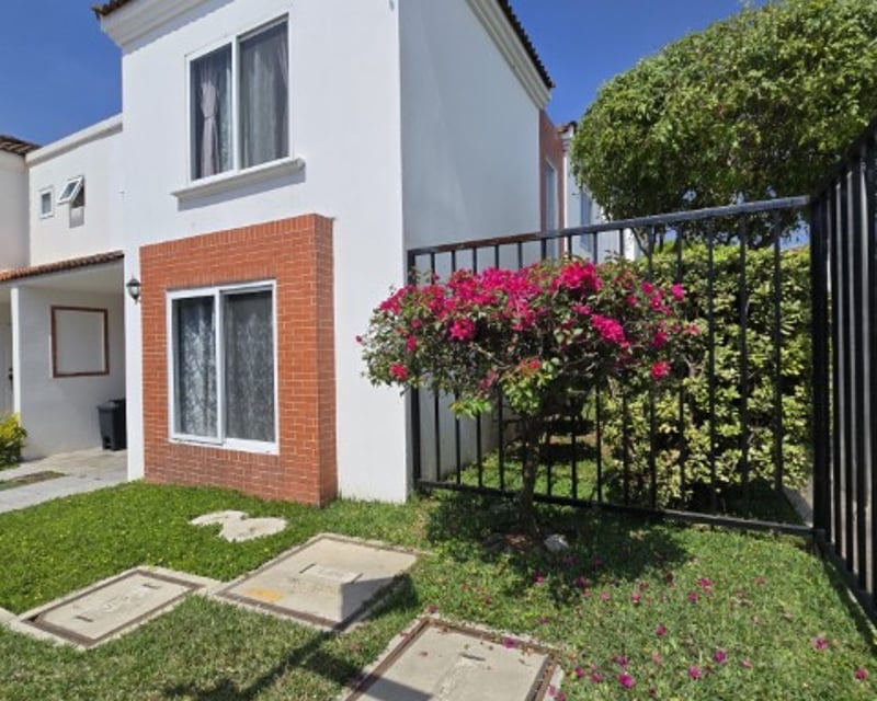 Casa en Venta Hacienda de Las Flores, Villa Nueva