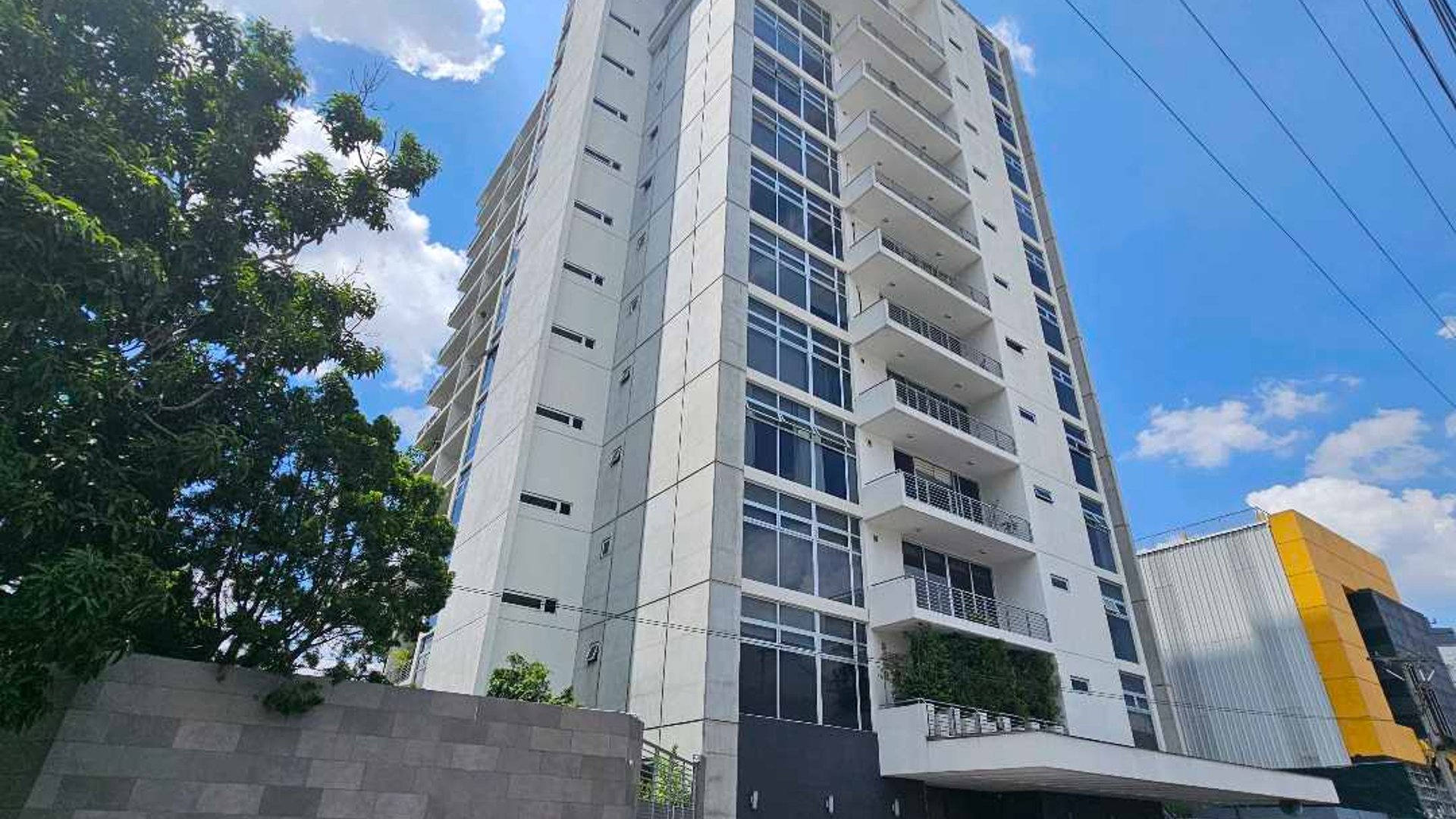 APARTAMENTO EN VENTA EN ZONA 10, GUATEMALA