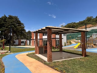 APARTAMENTO EN VENTA KM. 19 CARRETERA A EL SALVADOR - 4