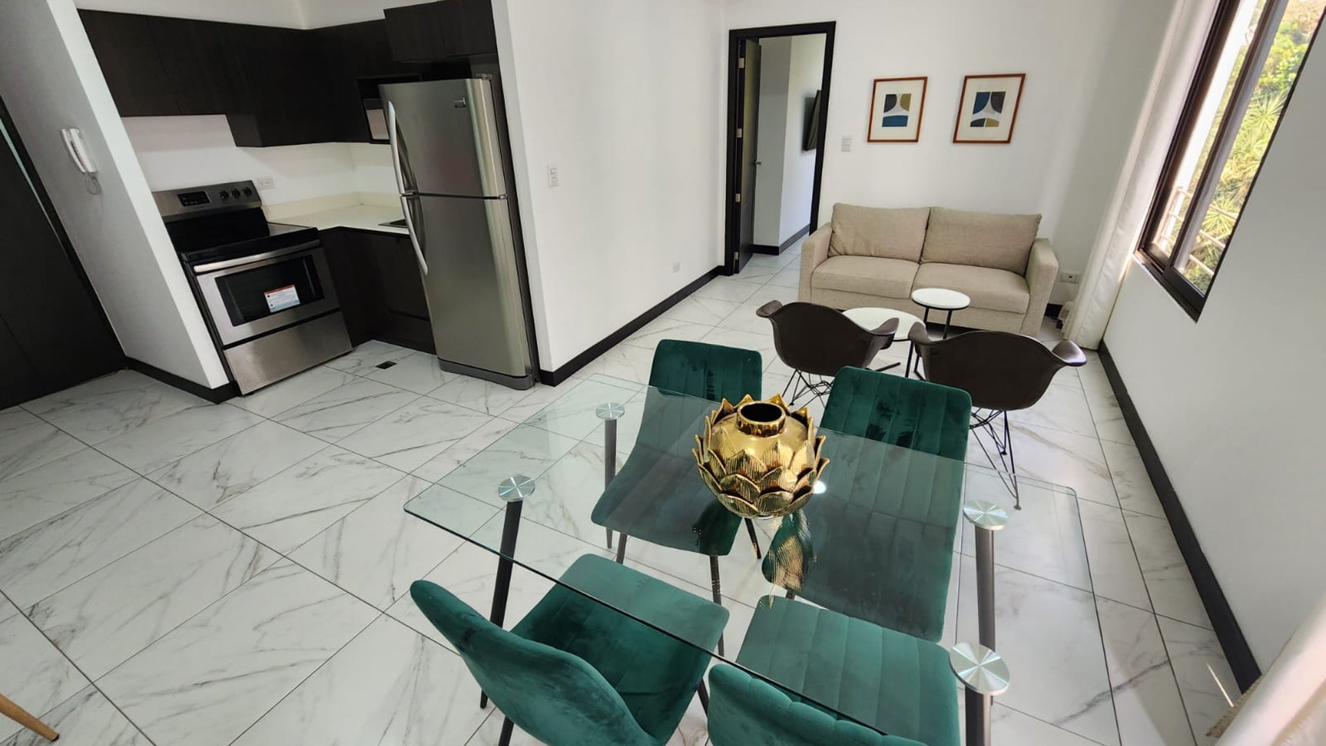 Apartamento amueblado en renta, en Fontainebleau zona 15 Ref-3109 - Image 1