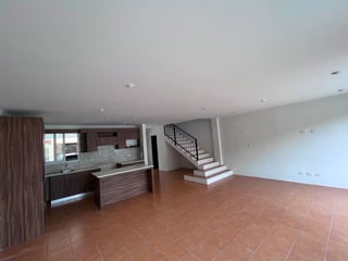 Vendo Linda Casa de esquina de Bougambilias de Arrazola CAES km.16.5 - Image 3