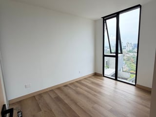 APARTAMENTO EN RENTA | EDIFICIO TOMUS | ZONA 15 - Image 6