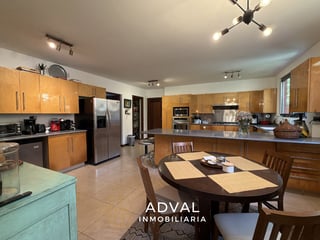Lujosa casa en venta Las Lomas CAES 16.5 - 4