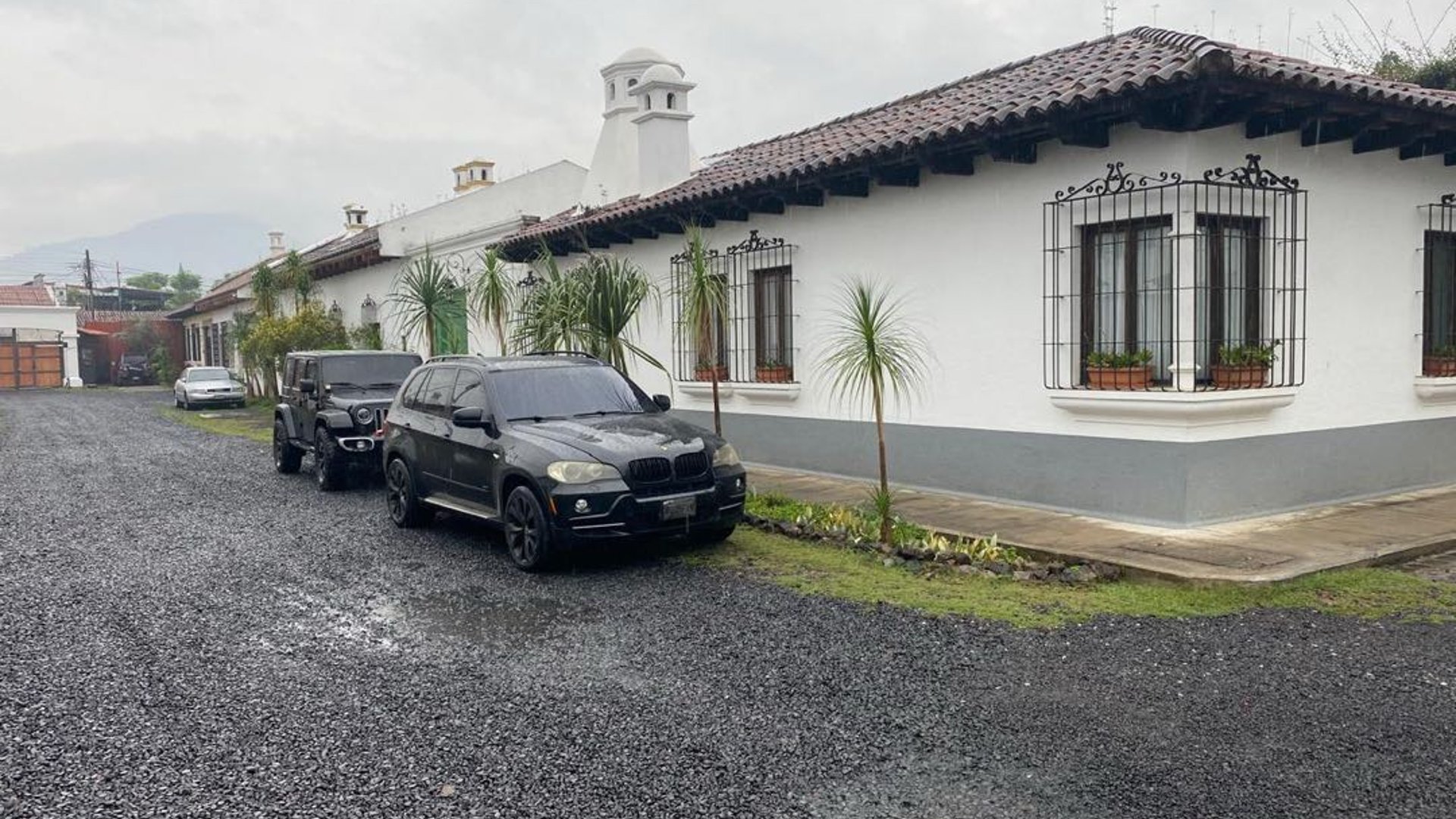 CASA EN VENTA EN EL CASCO DE ANTIGUA GUATEMALA  - Miniatura 9