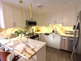 📍 APARTAMENTO EN VENTA – EDIFICIO NIKO10 | ZONA 10 - 3