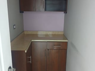 Oficina en renta en Zona Pradera zona 10  - 5