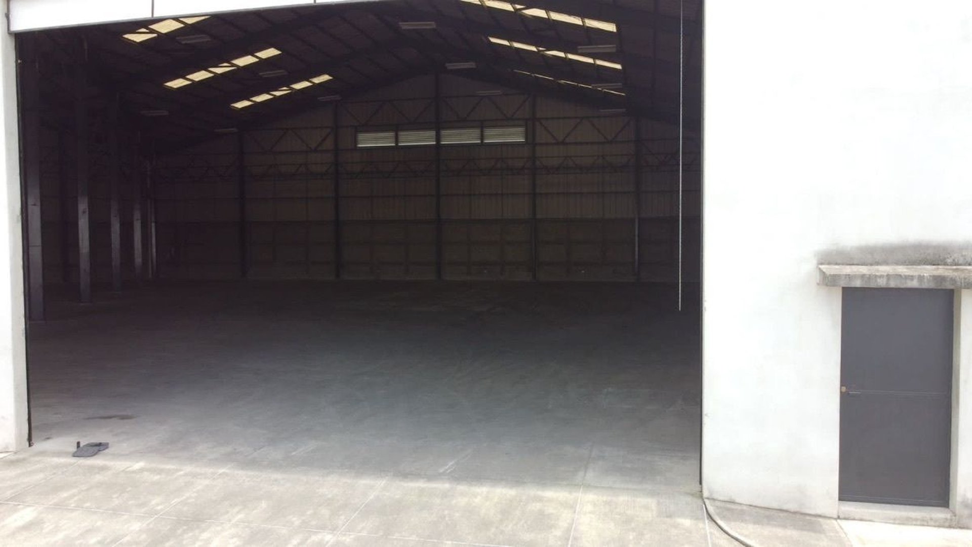 Autopista Puerto Quetzal Km 68,/ Bodega en renta - Miniatura 8