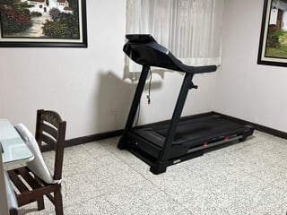 Vendo Amplia Casa en zona 11, Mariscal - Image 10