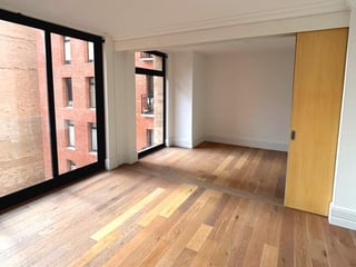 📍 APARTAMENTO EN VENTA – 1 HAB | EDIFICIO CÉNTRICO | ZONA 5 - 4