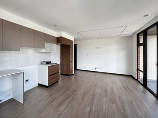 APARTAMENTO EN VENTA 📍 Edificio IQ 10, Zona 10 - 4