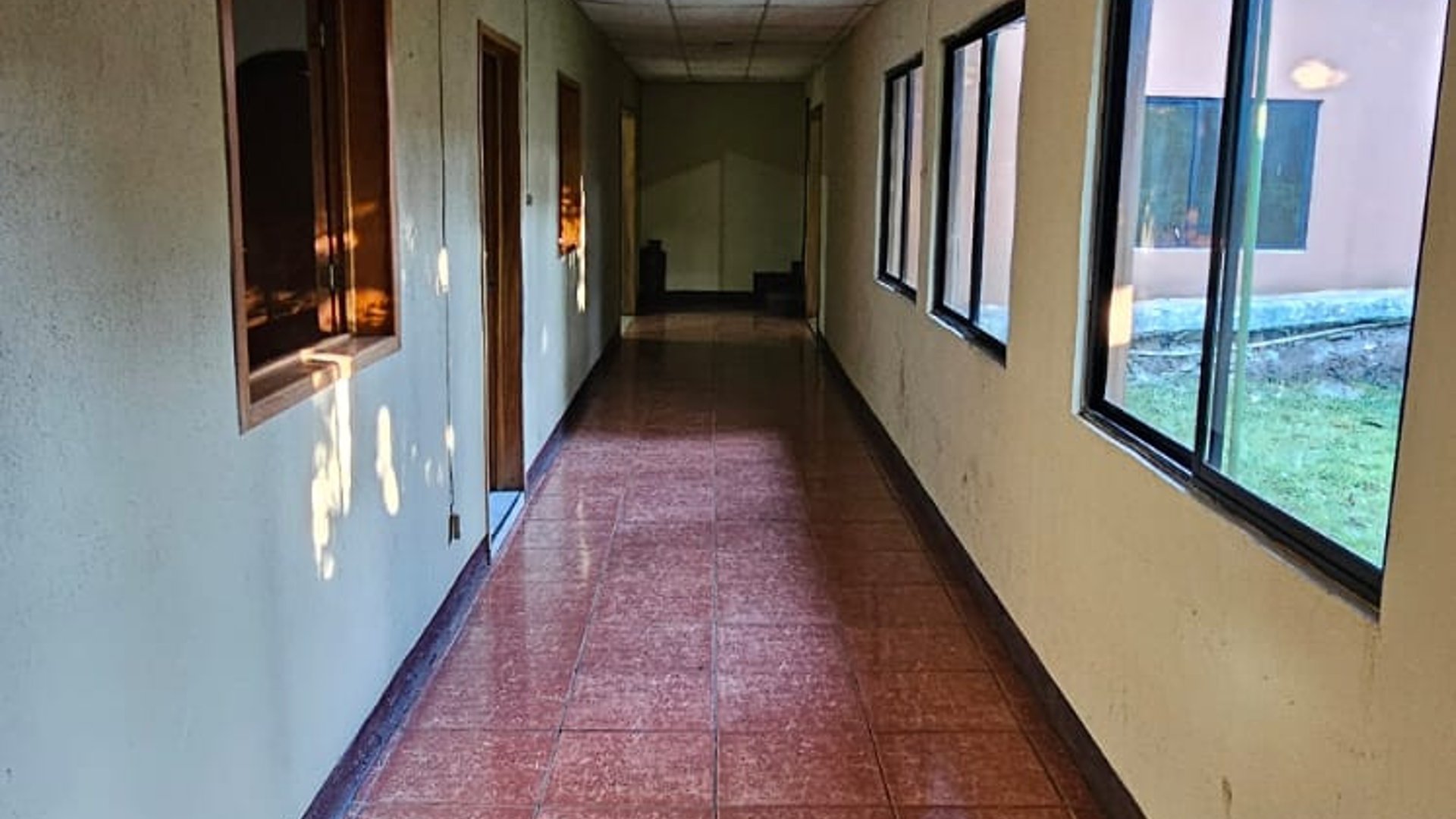 Amplia Casa en Venta o Renta en Colmenas Villas Canales - Miniatura 2
