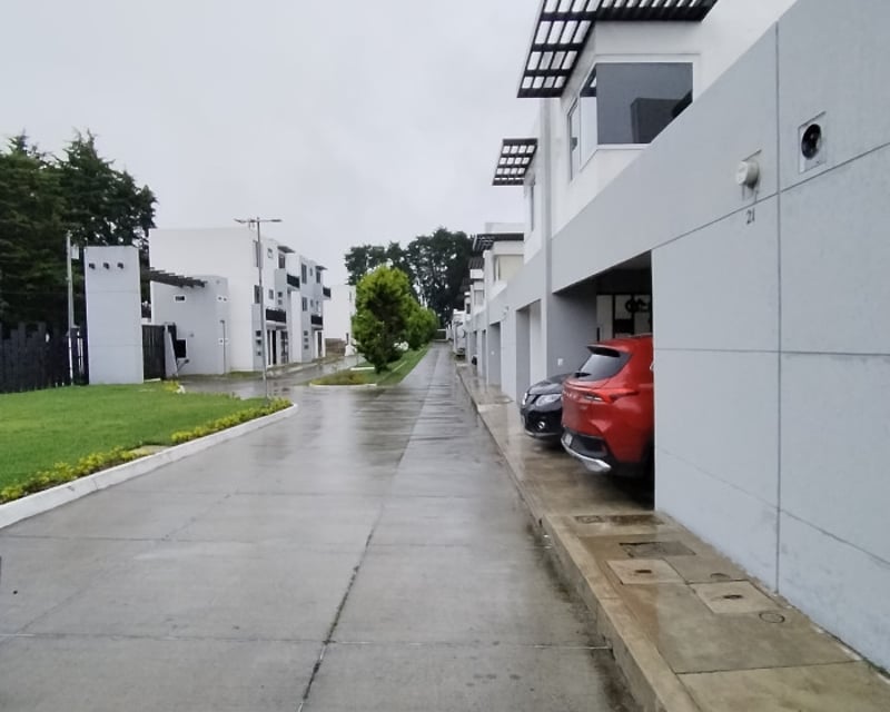 Casa Residencial en venta km 18.5 Parajes Vermont