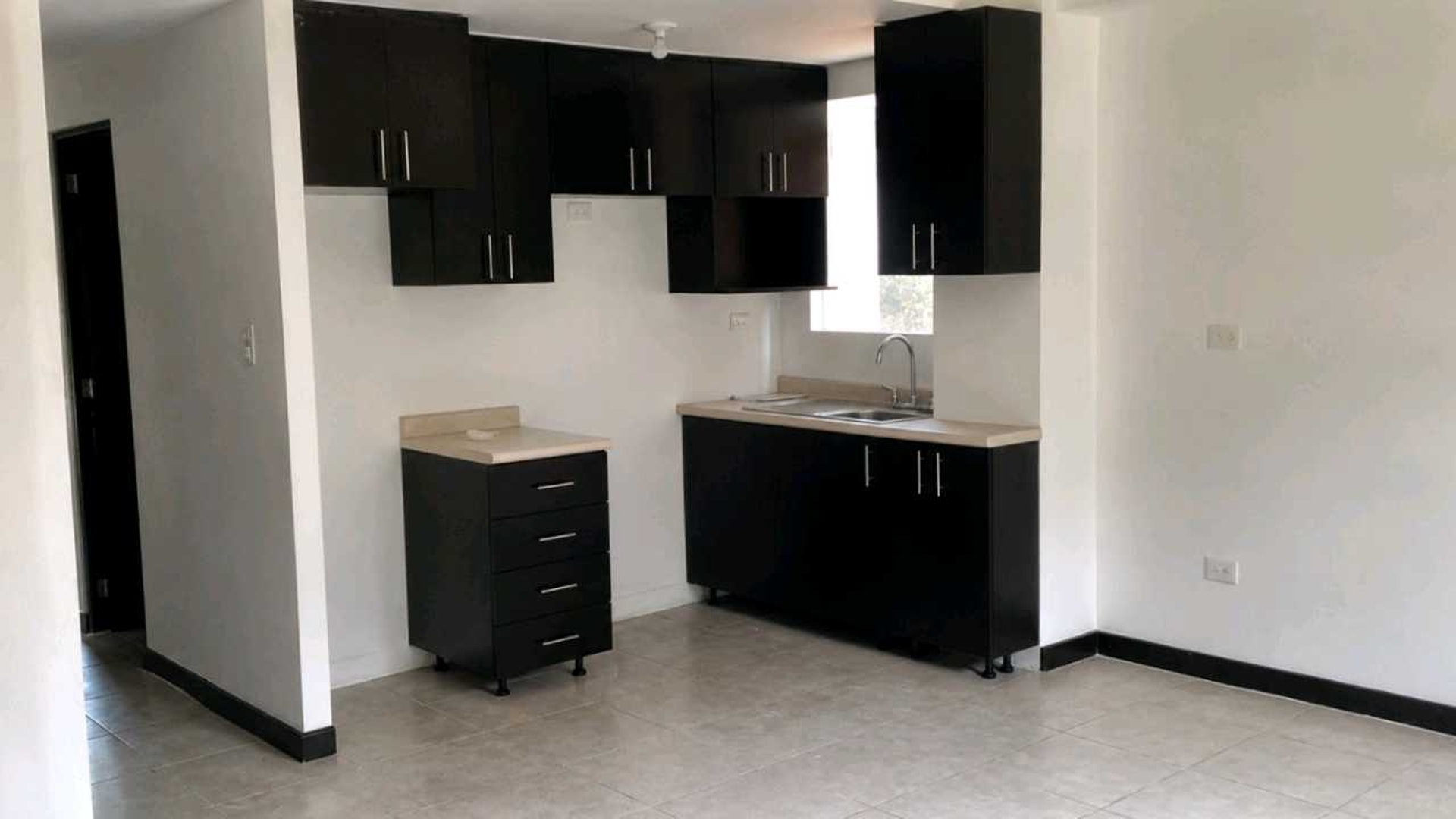 APARTAMENTO EN ALQUILER????Edificio Hexa Cañada 16, zona 16 - Miniatura 2
