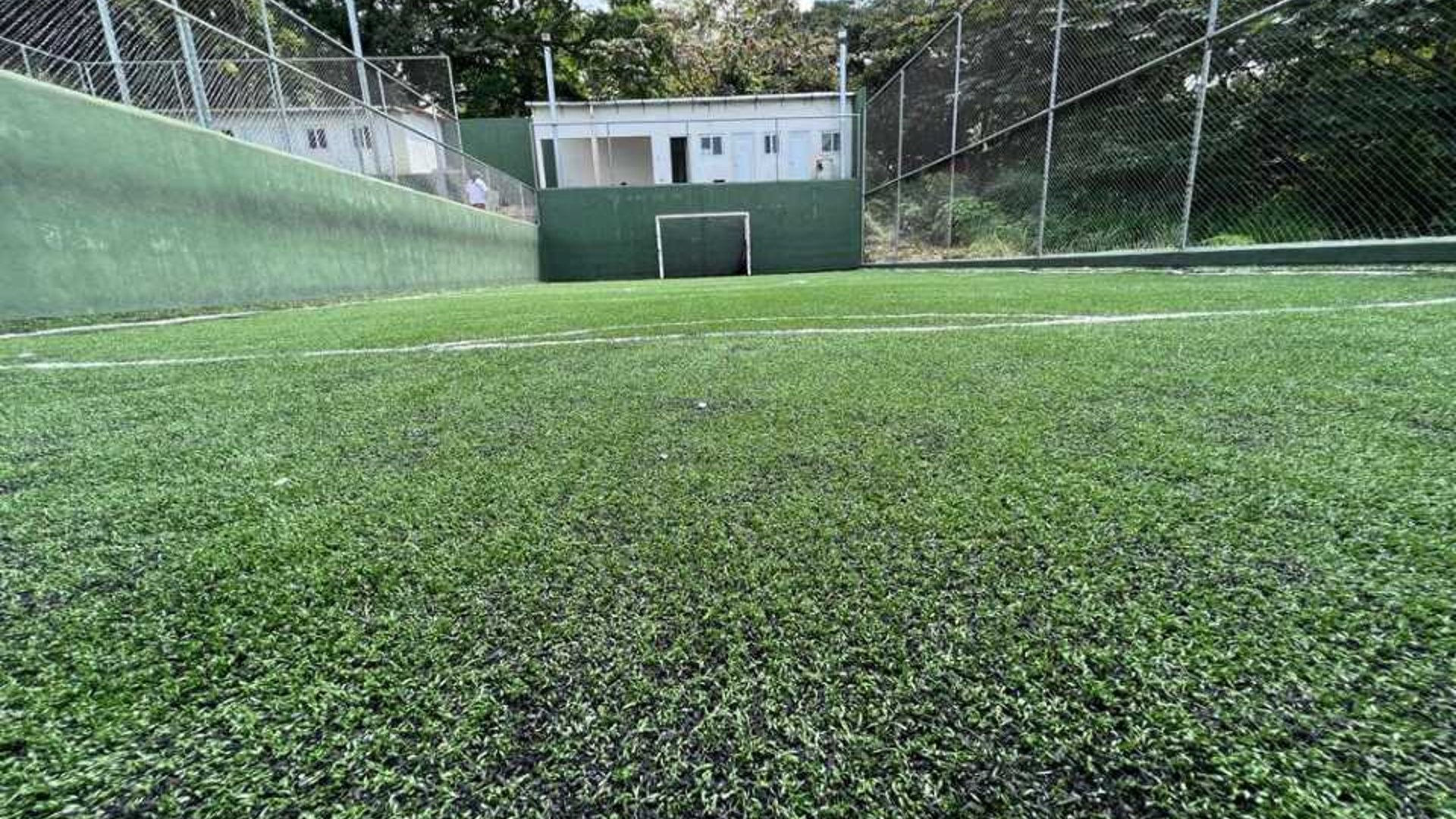 Vendo Canchas de Football - Miniatura 5