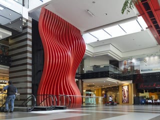 Local en venta Design Center zona 10 - 2