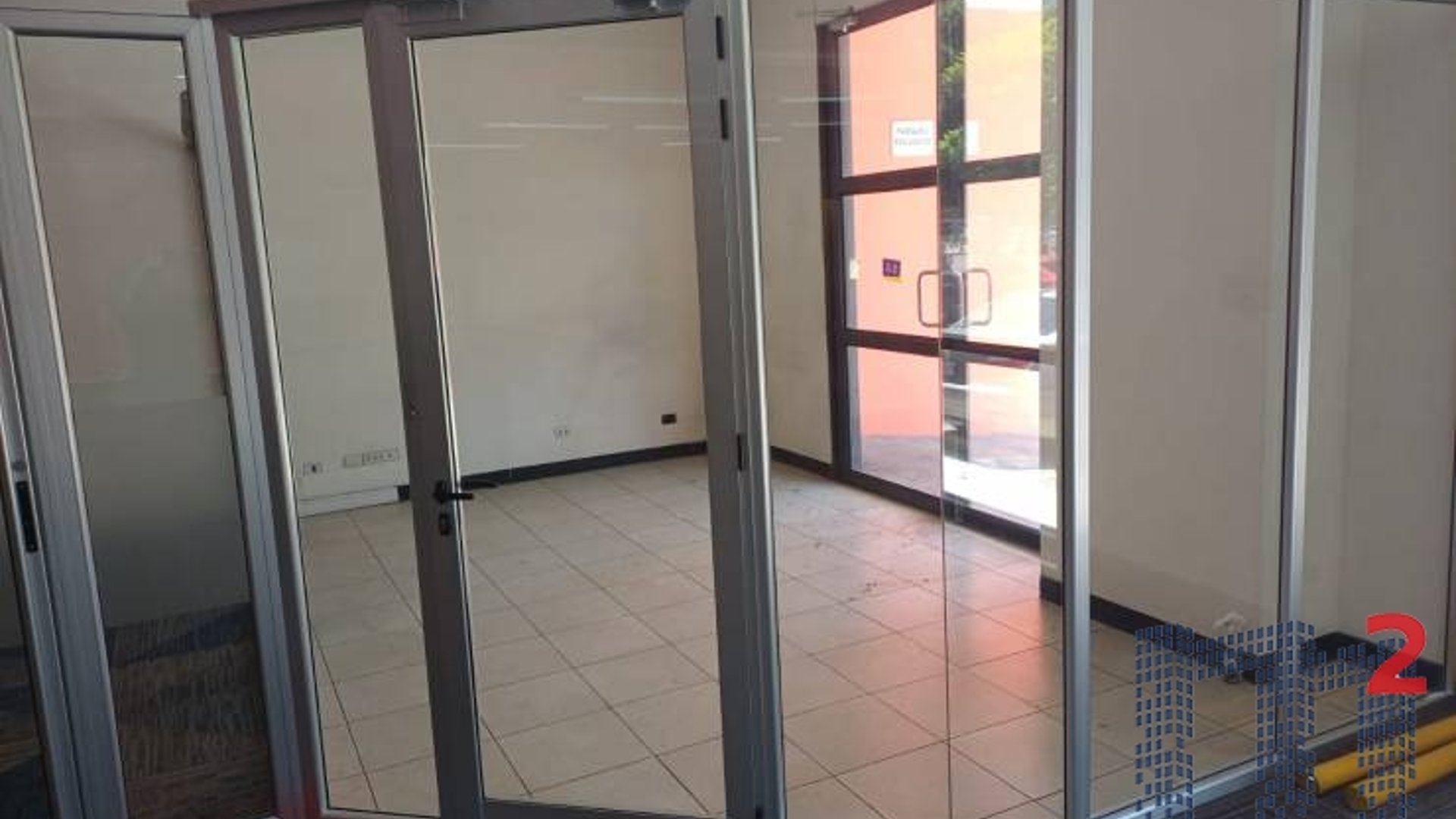 Local en Renta, Zona 10 (R10427) - Miniatura 5