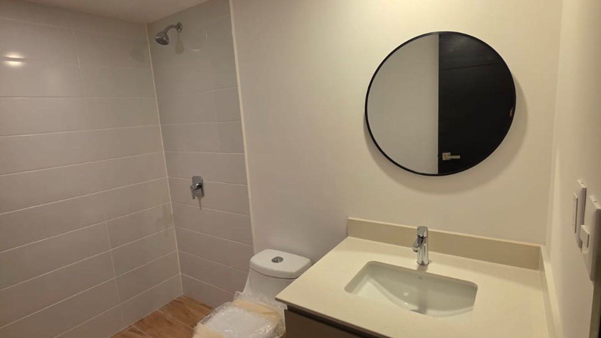 Apartamento En Renta Edificio Essenza Zona 13 - Miniatura 5