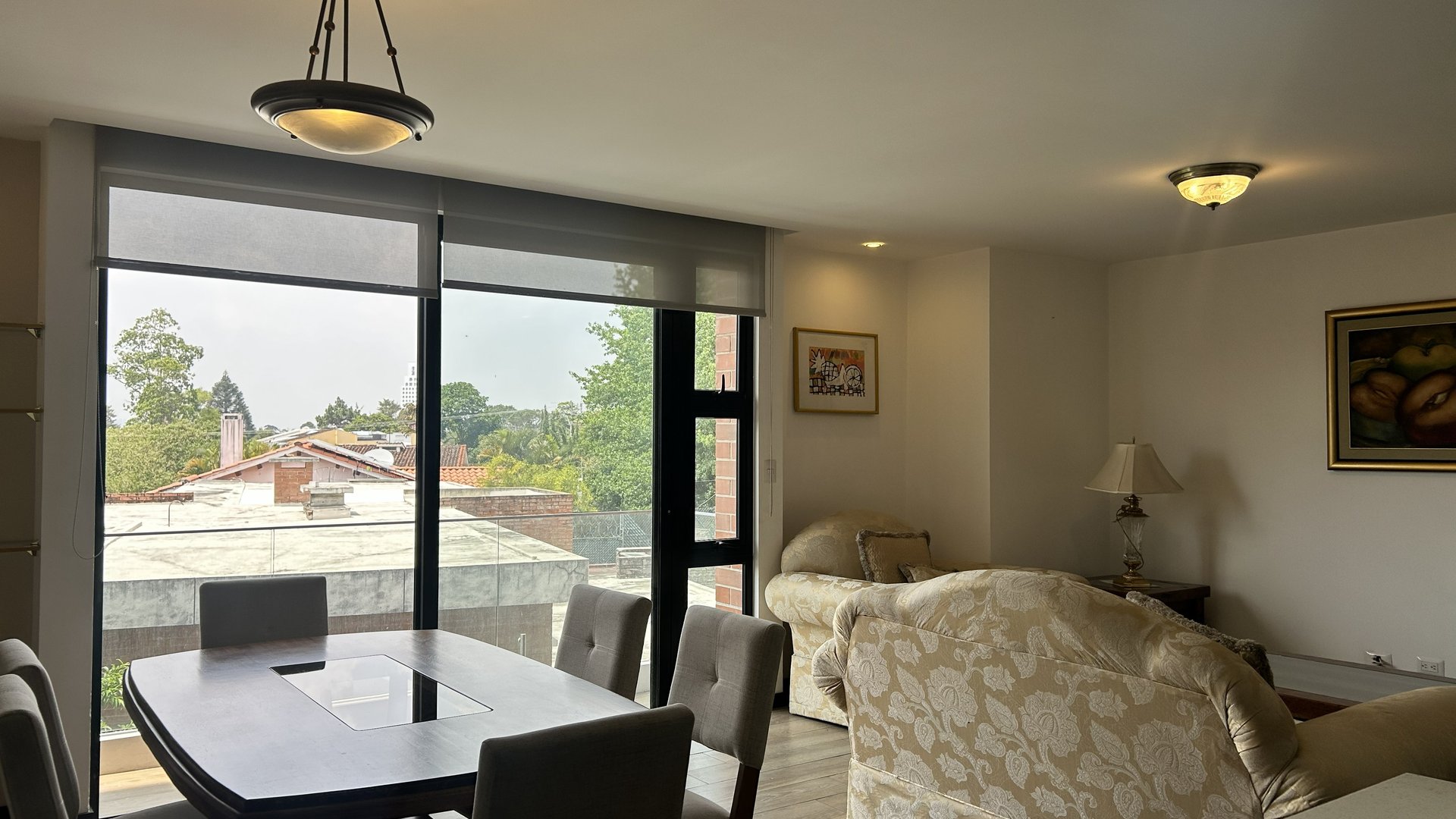 Apartamento Amueblado en ALQUILER Edificio Borghetto zona 15 - Miniatura 2