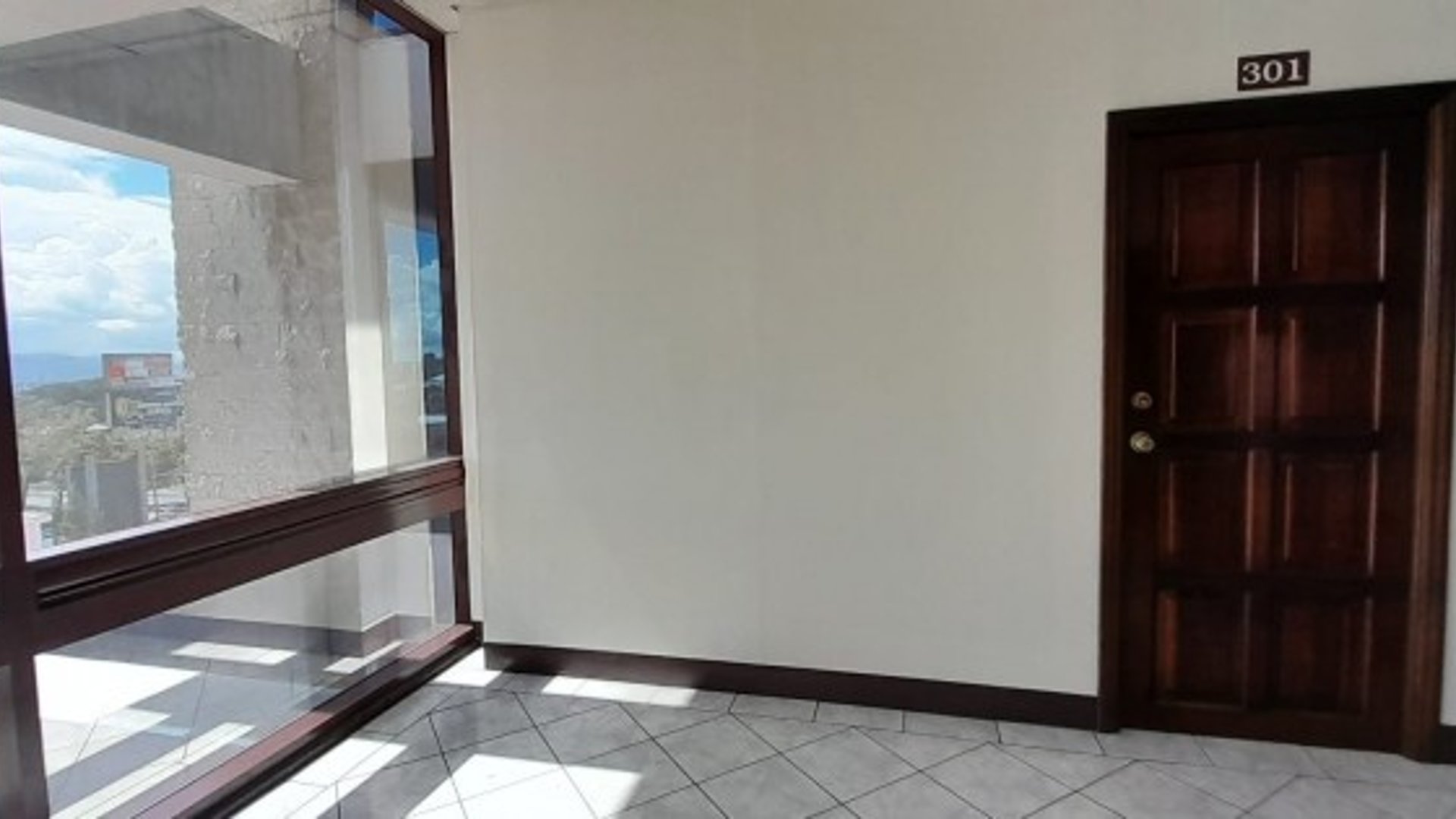 Oficina en Renta Sobre la Roosevelt Zona 7