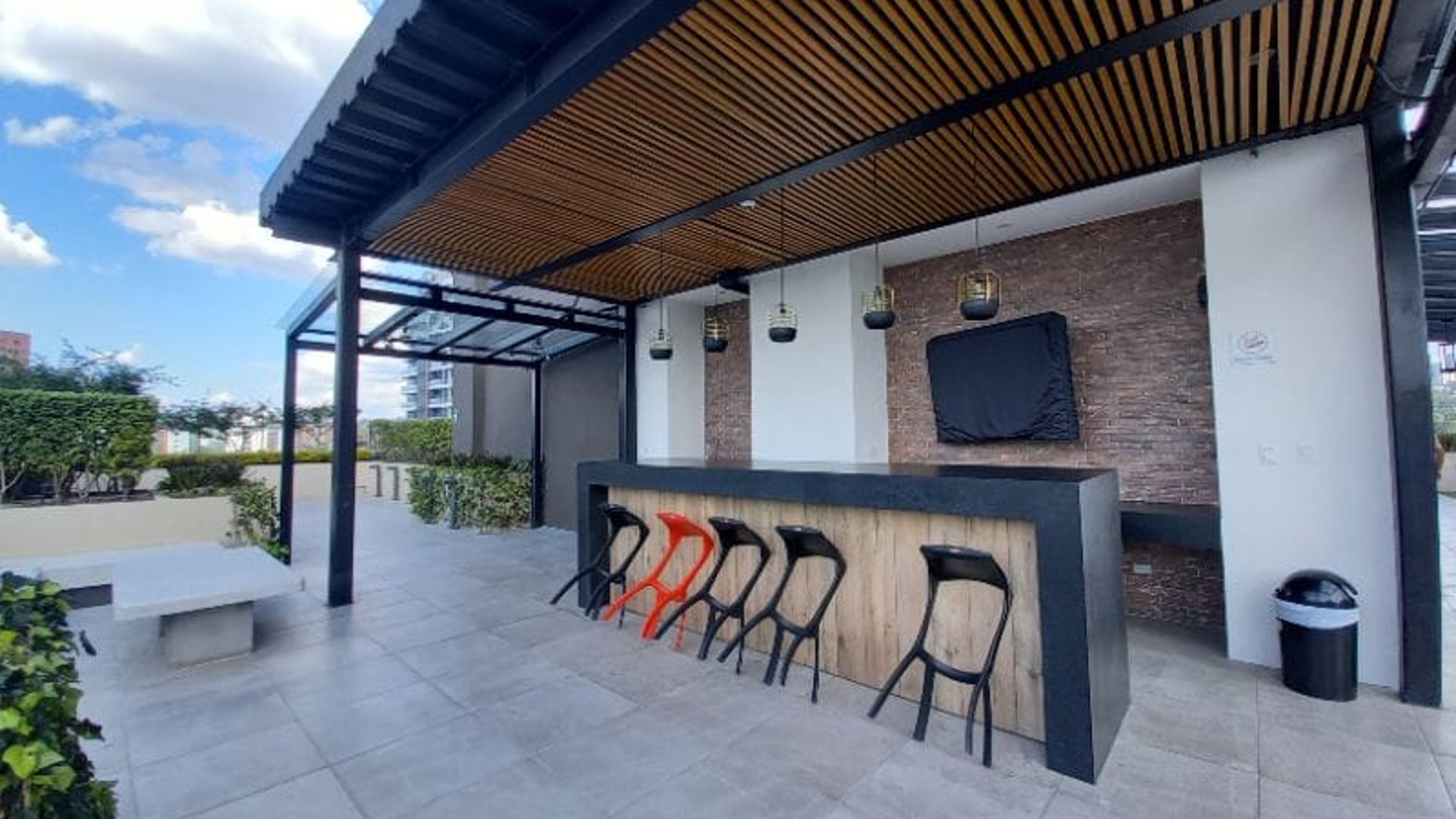Apartamento en renta zona 15 Vista Hermosa II / Avenik - Miniatura 8