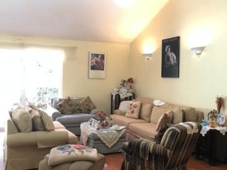 Preciosa casa en venta en carretera a El Salvador - Image 6