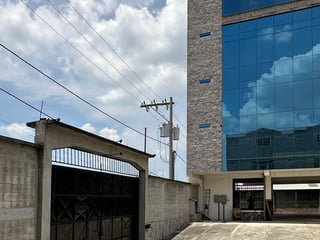 COMPLEJO CORPORATIVO EN VENTA O RENTA | BOULEVARD TULAM TZU | ZONA 4 DE MIXCO - 5