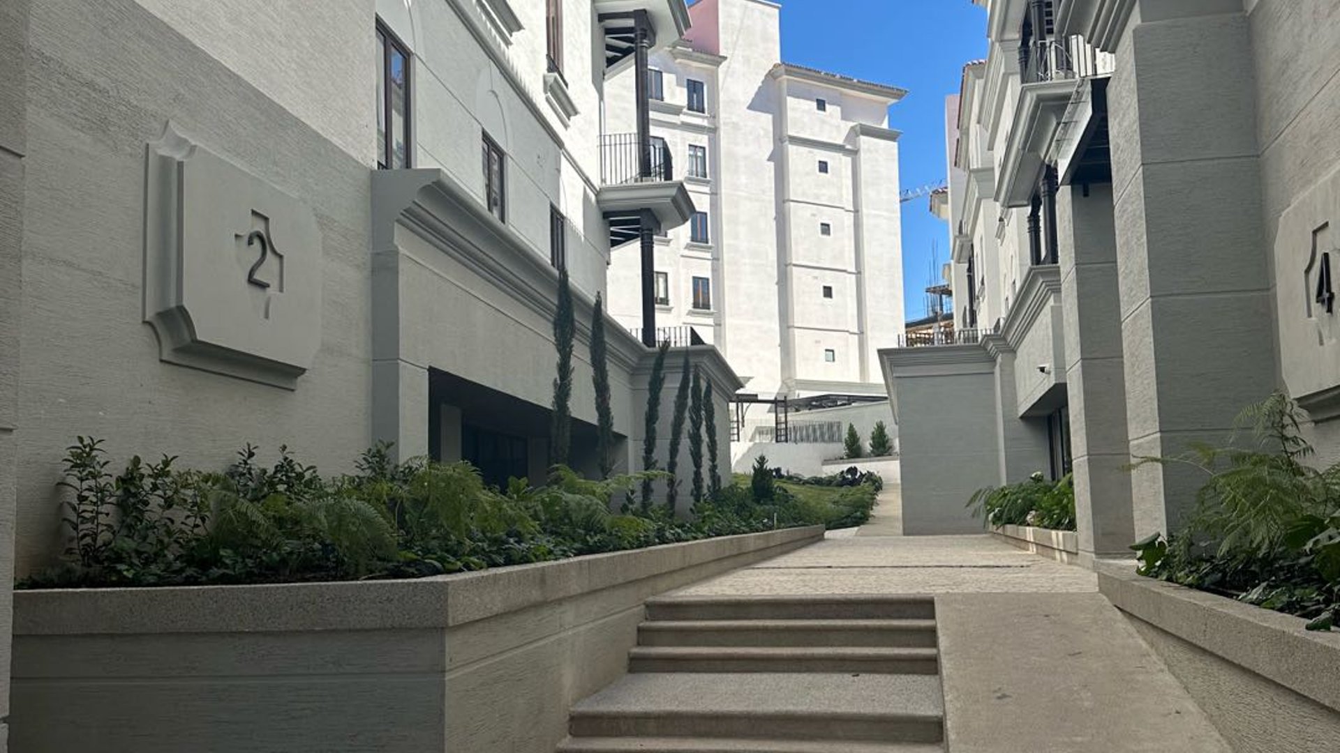 Nogales de Cayala zona 16 apartamento en renta