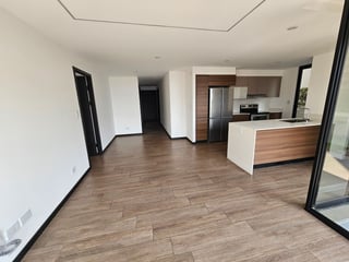 Apartamento en IQ10, Zona 10 - 5