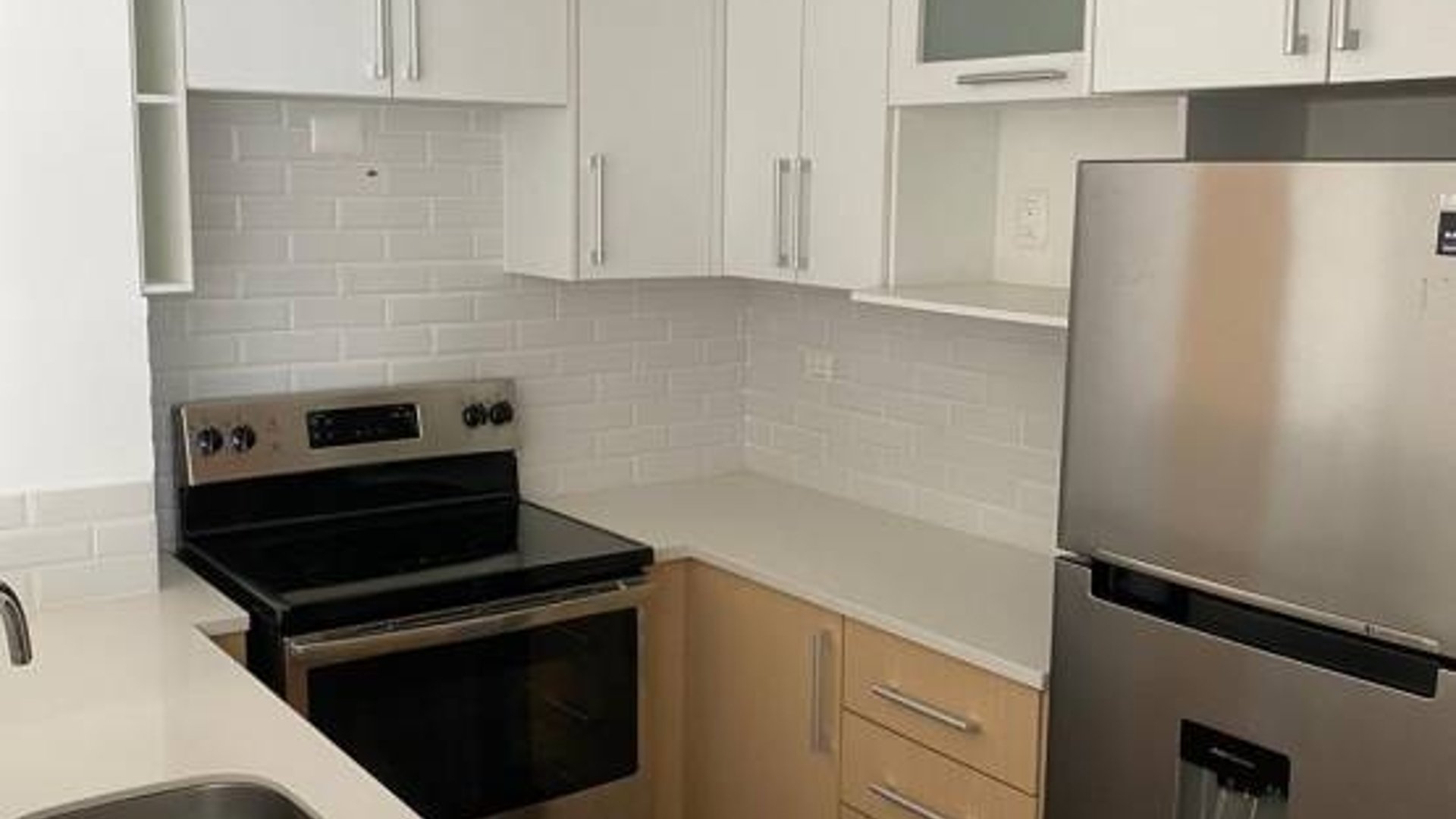 Apartamento en Venta, Zona 10 (V10037) - Miniatura 5