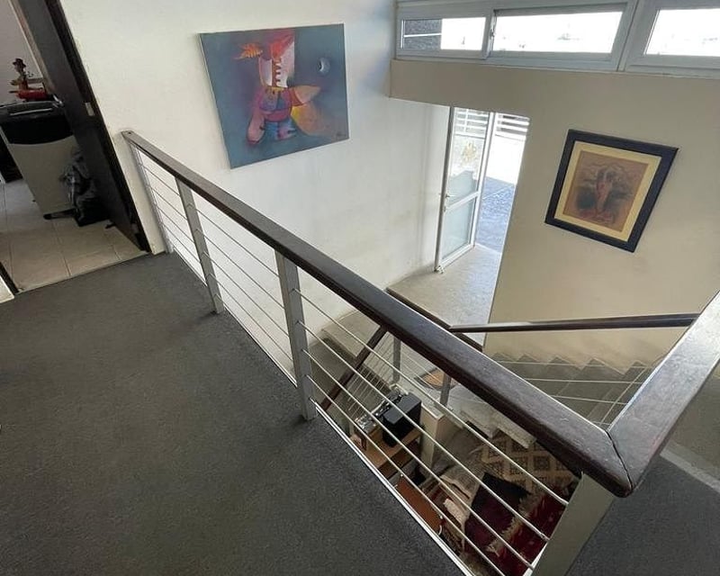 Propiedad en venta en Zona 14 — 4ta Avenida, fuera de garita