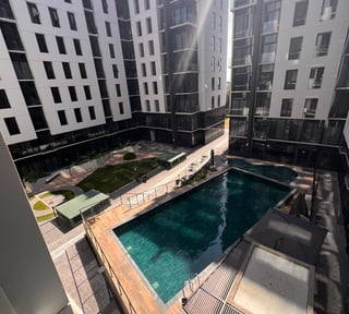 📍 APARTAMENTO EN VENTA – 2 HAB + BALCÓN | VILLA MARISCAL | ZONA 11