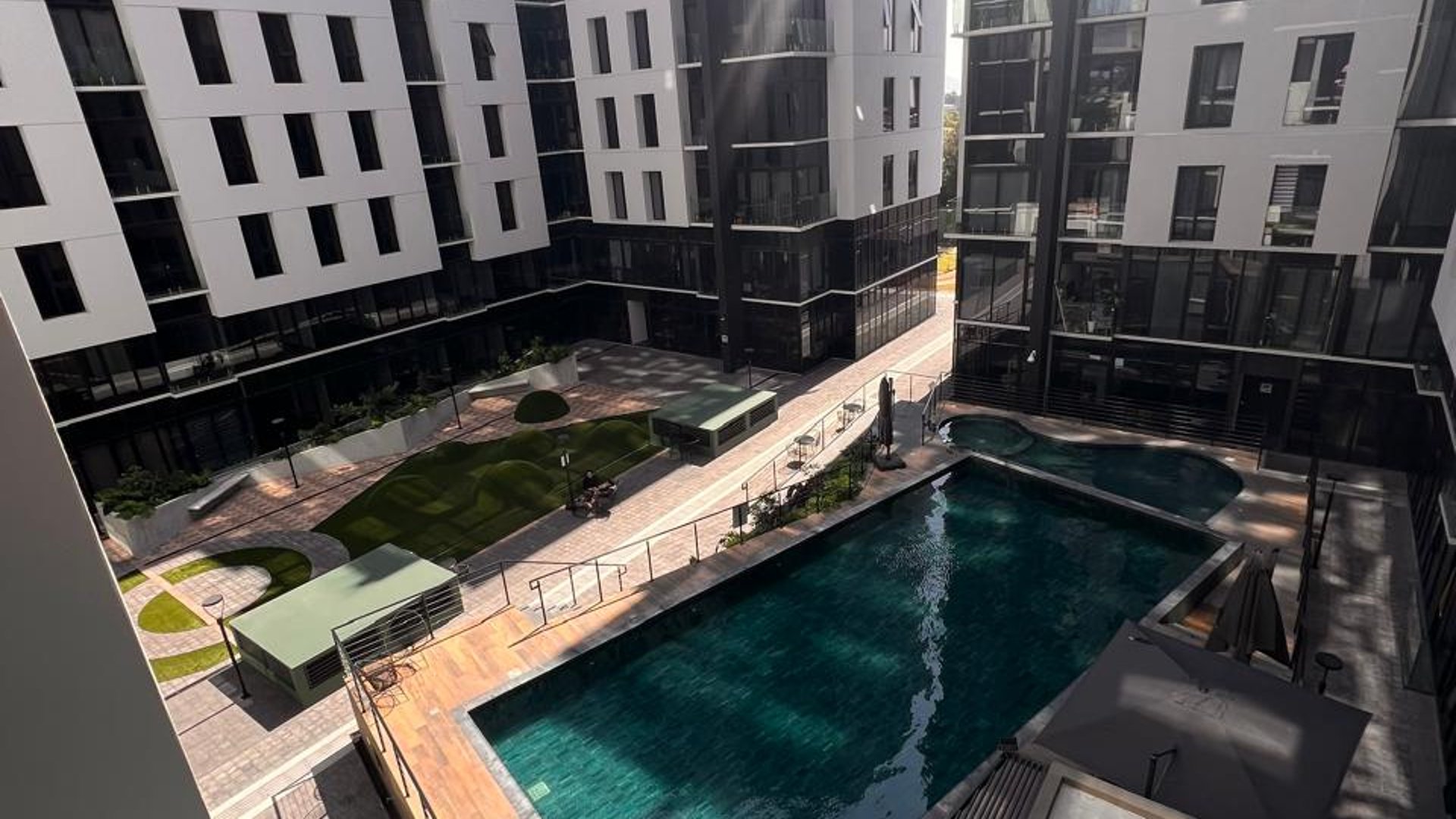 📍 APARTAMENTO EN VENTA – 2 HAB + BALCÓN | VILLA MARISCAL | ZONA 11