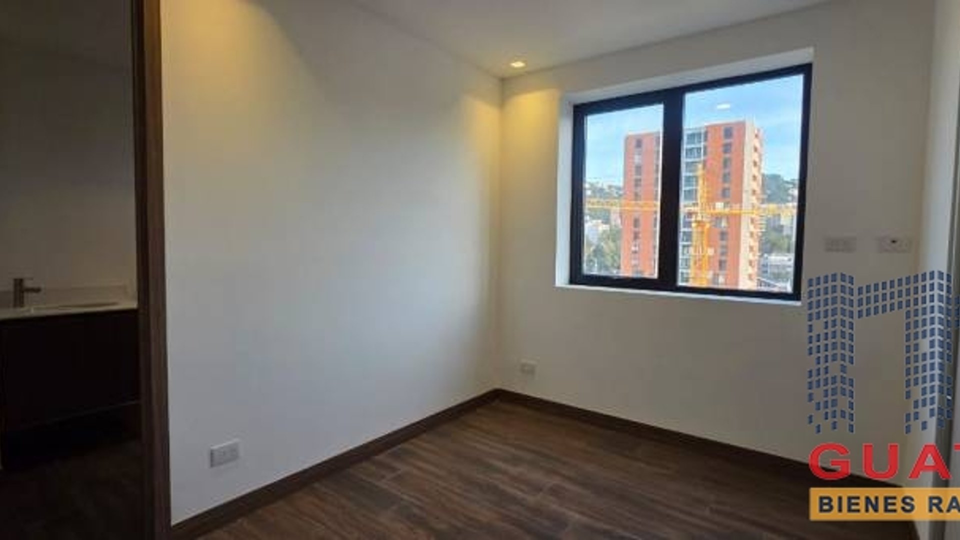 Apartamento en Venta, Zona 15 (V10114) - Miniatura 9