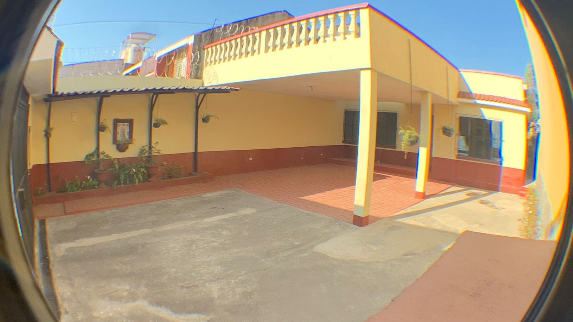 Propiedad en Venta Zona 12, 2 Casas/Terreno 750mts2