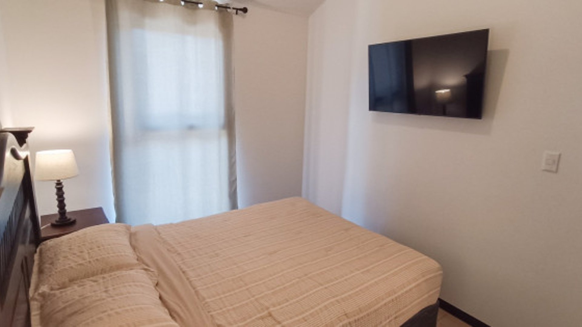 Casa en Condominio Residencial a 1.5 km de Ciudad Vieja - Miniatura 4