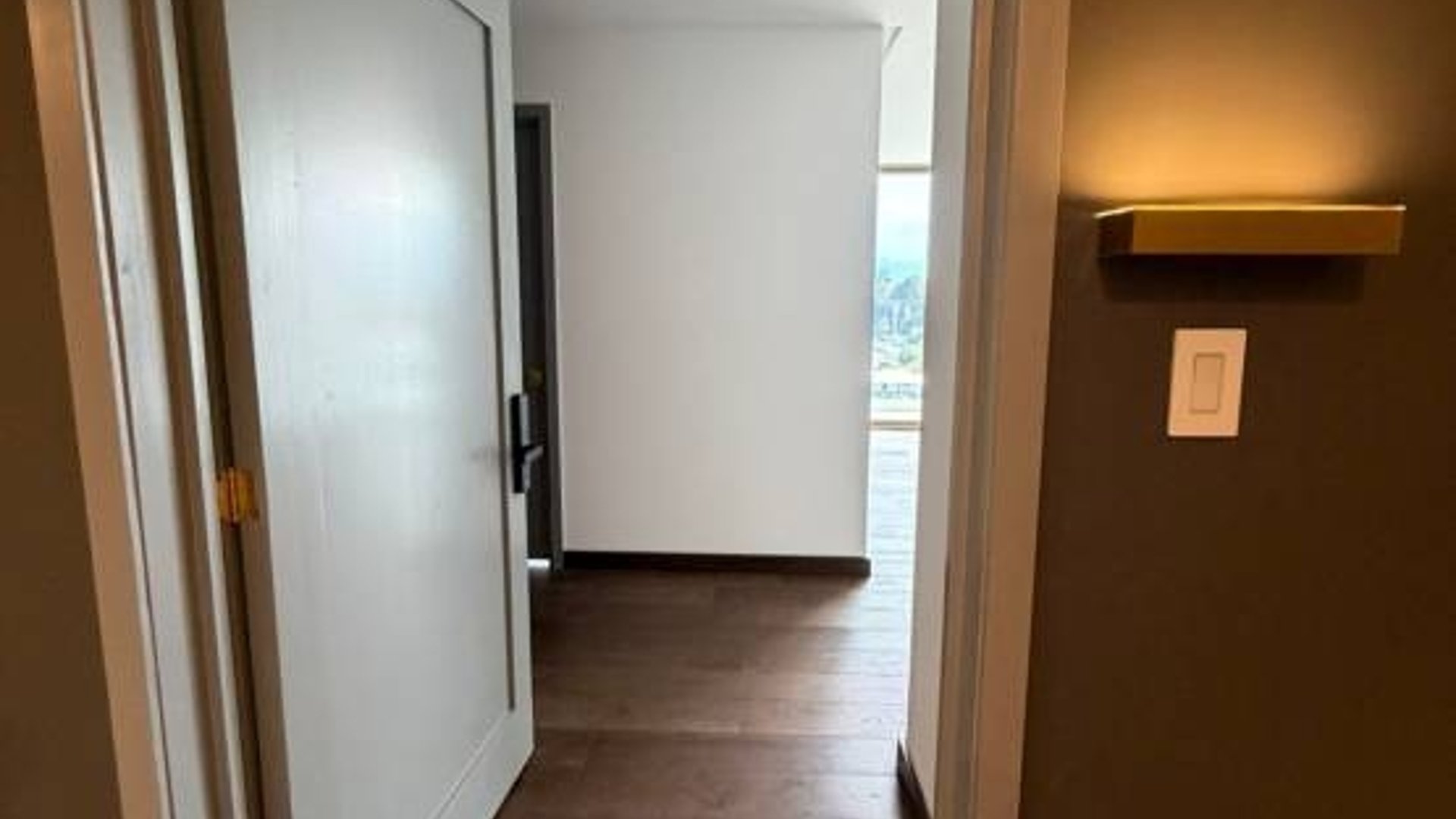 Apartamento en Renta, Zona 10 (R10304) - Image 1