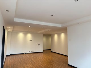 Apartamento en Renta Zona 15 - 2