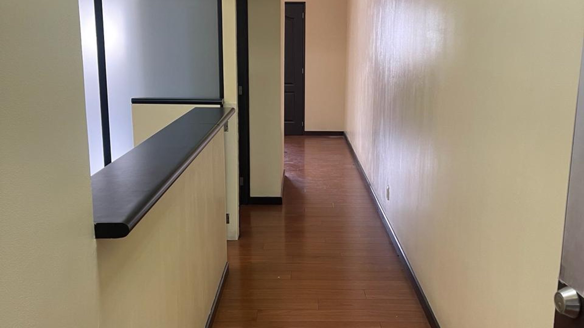 Oficina en Renta Zona 10, Guatemala - Miniatura 9