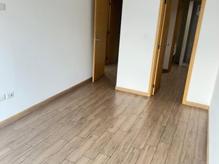 2-Bedroom Apartment for Sale in Zona 10, Guatemala City - Image 5