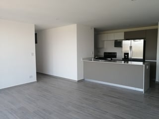 Apartamento en venta Parque 15 Z.15 Guatemala - Image 4