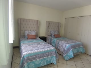 Apartamento en Alquiler Amueblado en Milenia Zona 10 - 4