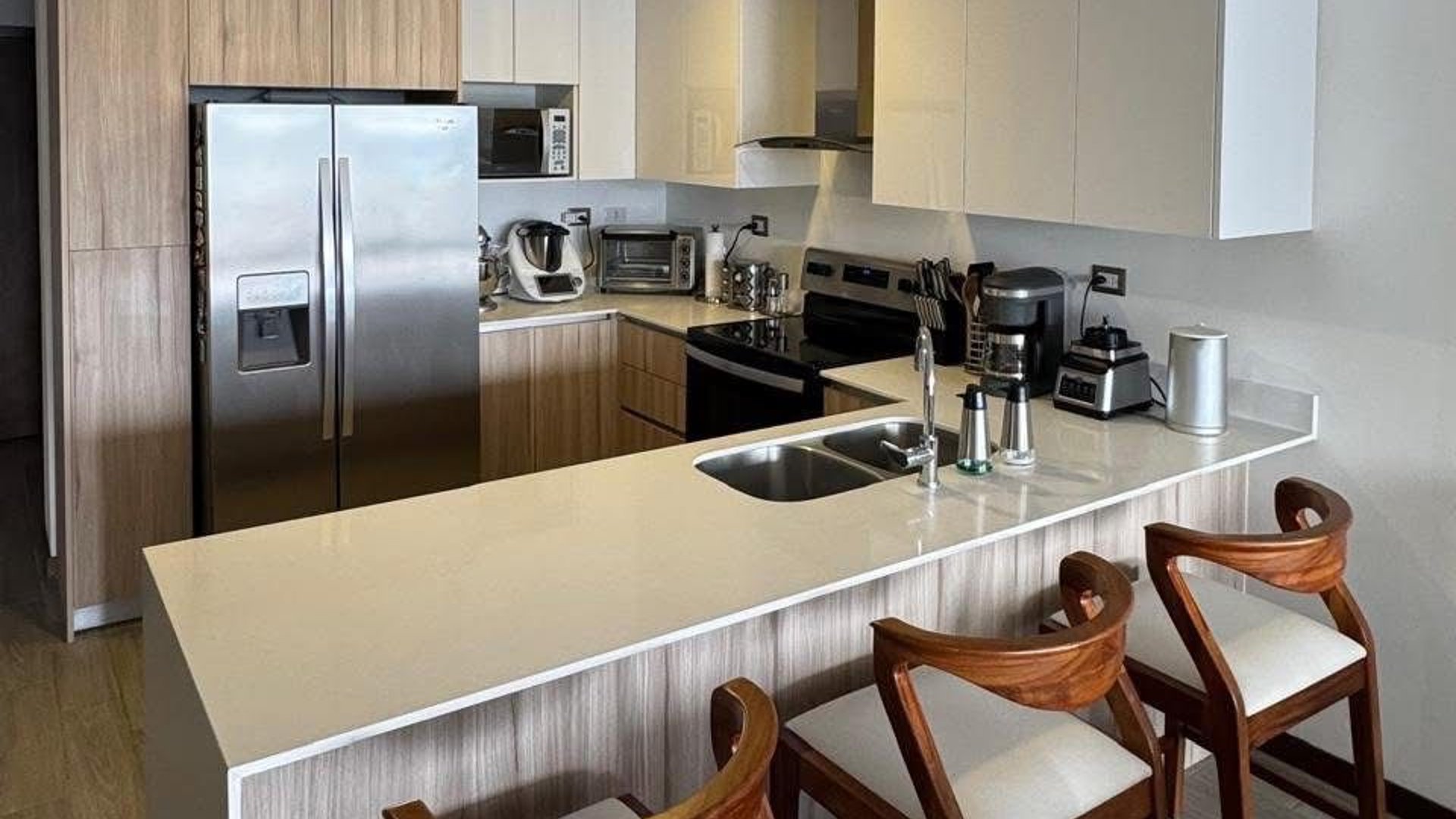 Apartamento con balcón en venta de 2 habitaciones con  Z15 Ref-5434