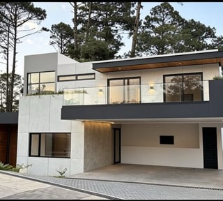 Venta moderna casa 3 Niveles-4 Dorms | Arborea Legado del Bosque (B)