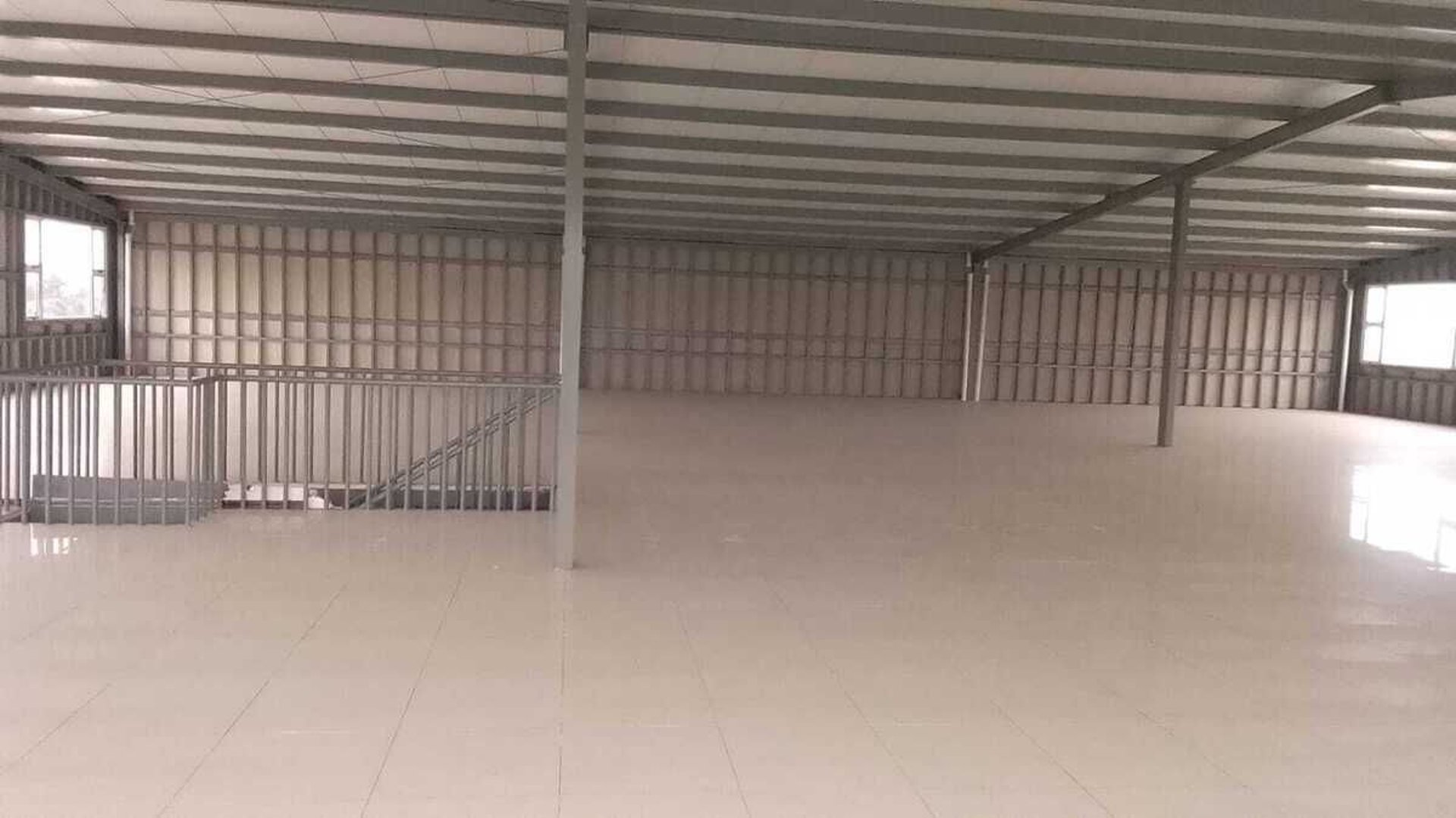 Oficinas en ALQUILER   Av  Petapa Zona 12 - Miniatura 3
