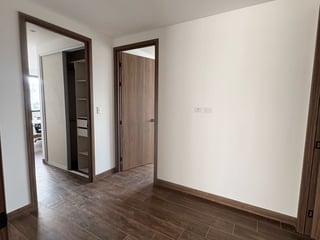 Apartamento en Alquiler / Venta Edificio Vila Quince, zona 15 VH2 - Image 14